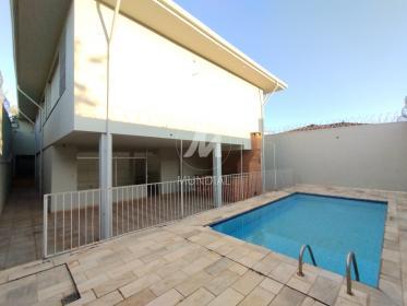 30 - Piscina