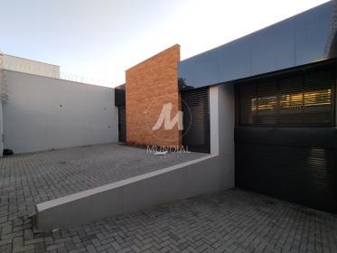 40 - Garagem/estacionamento