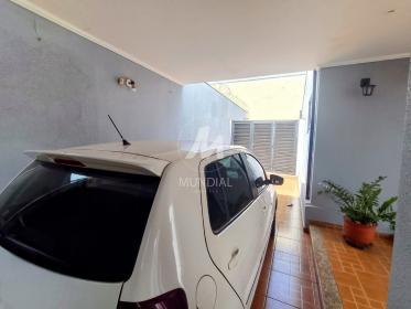 12 - Garagem/estacionamento