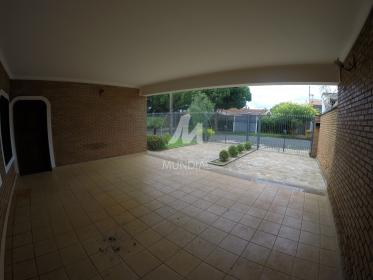 4 - Garagem/estacionamento