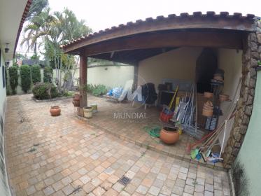 23 - Quintal/corredores