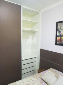 24 - Dormitorio