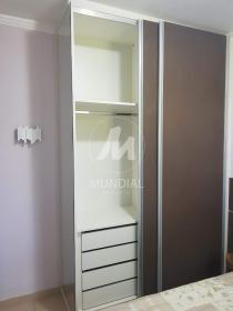 25 - Dormitorio