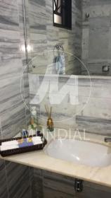 12 - Banheiro/lavabo