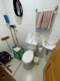 13 - Banheiro/lavabo