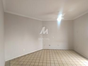 20 - Dormitorio