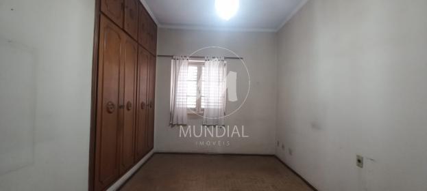 21 - Dormitorio