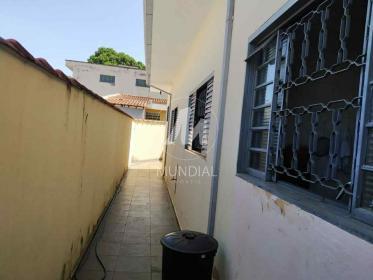 11 - Quintal/corredores