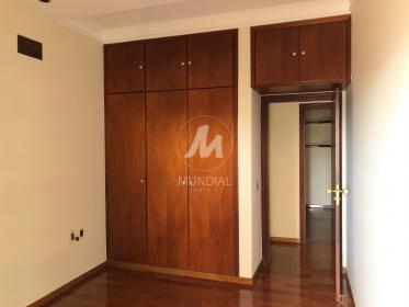 18 - Dormitorio