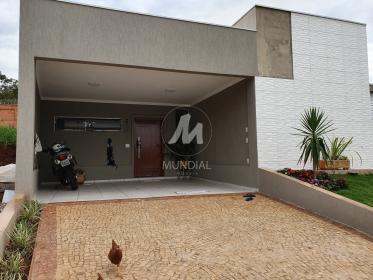 1 - Garagem/estacionamento