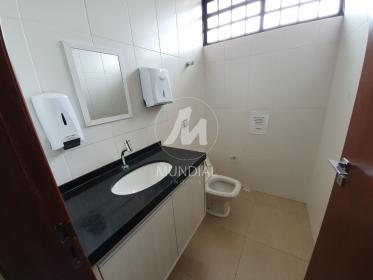 33 - Banheiro/lavabo
