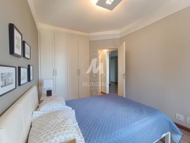 12 - Dormitorio