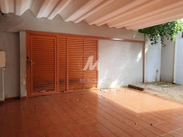 2 - Garagem/estacionamento