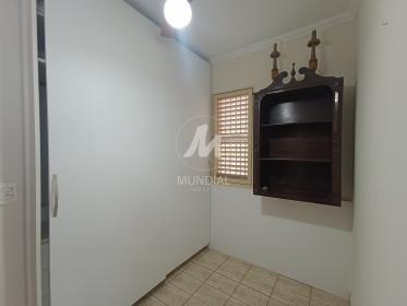 14 - Dormitorio