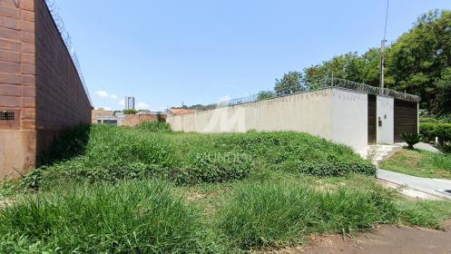 1 - Terreno/Lote