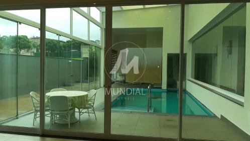 26 - Piscina