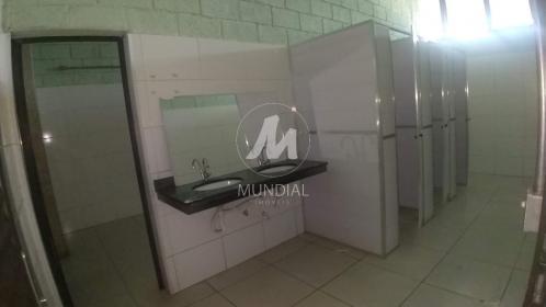 15 - Banheiro/lavabo