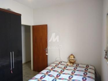 12 - Dormitorio