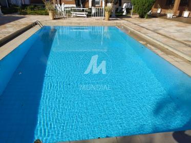 8 - Piscina