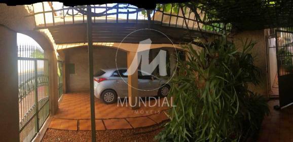 2 - Garagem/estacionamento