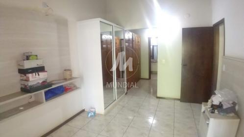 21 - Dormitorio