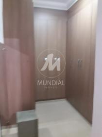 26 - Closet
