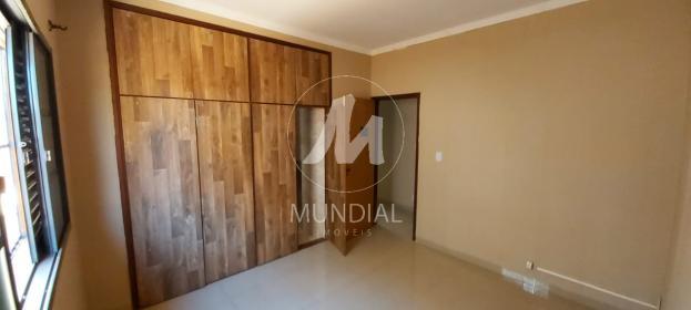 12 - Dormitorio