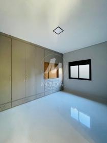 20 - Suite