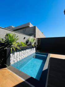 3 - Piscina