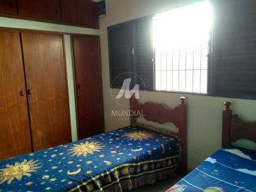 8 - Dormitorio