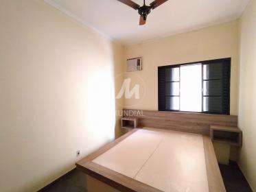 12 - Dormitorio