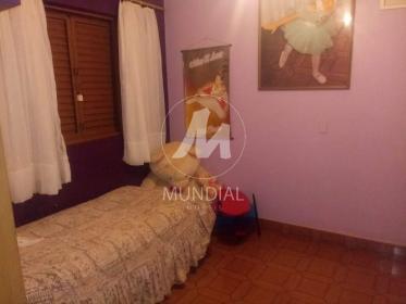 12 - Dormitorio