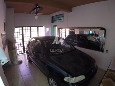 13 - Garagem/estacionamento