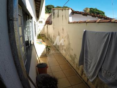 26 - Quintal/corredores