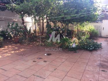 18 - Quintal/corredores