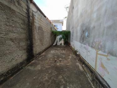 23 - Garagem/estacionamento