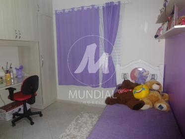 24 - Dormitorio