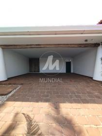 4 - Garagem/estacionamento