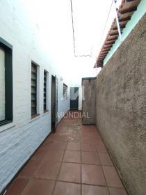 36 - Quintal/corredores