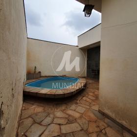 16 - Piscina