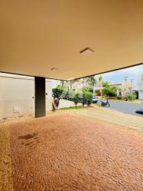 2 - Garagem/estacionamento