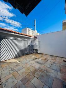 3 - Garagem/estacionamento