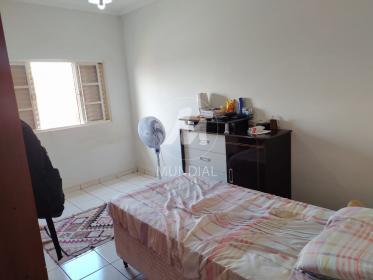 5 - Dormitorio