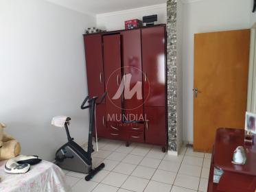 13 - Dormitorio
