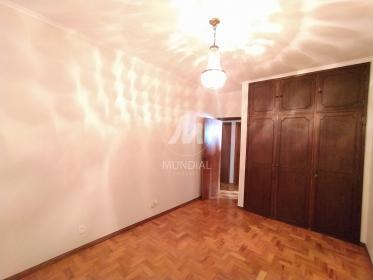 10 - Dormitorio