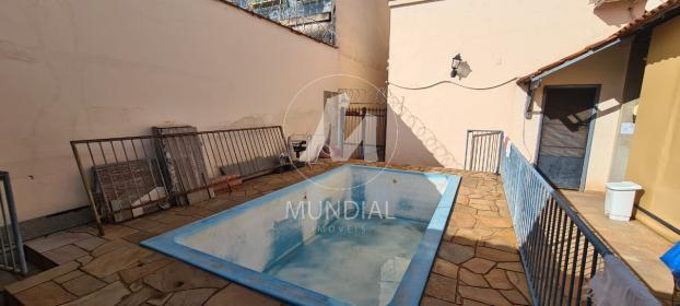 14 - Piscina