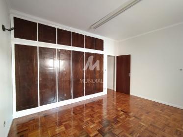 20 - Dormitorio