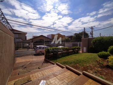 3 - Garagem/estacionamento