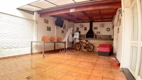 21 - Quintal/corredores