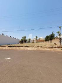 1 - Terreno/Lote